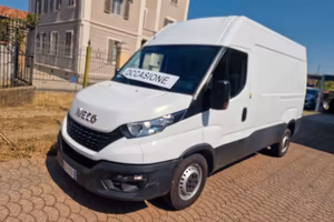 Iveco 35 12 TETTO ALTO PASSO MEDIO