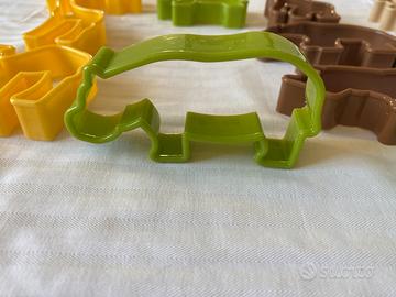 12 Formine per biscotti a forma di animali