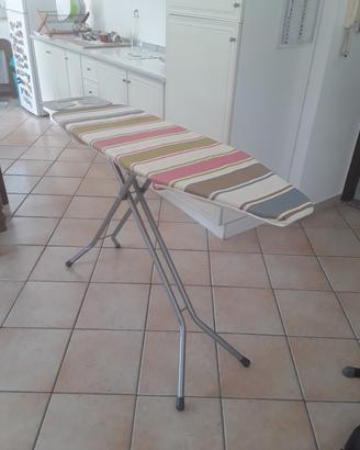 asse da stiro nuovo.