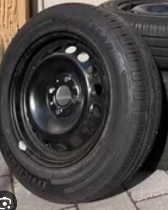 pneumatico goodyear 175/70 r14 84t