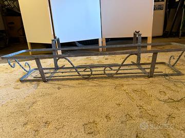 Fioriere in ferro battuto