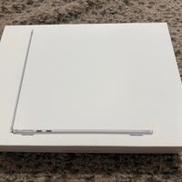 Apple MacBook Air 13’’ M4 2025