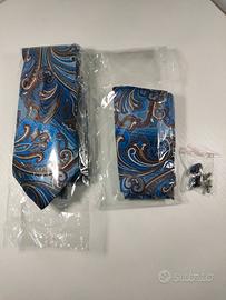 🇮🇹 Cravatta elegante + pochette e gemello