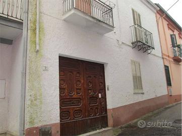 Casa indipendente di 188 m² con 5 locali a Falcian