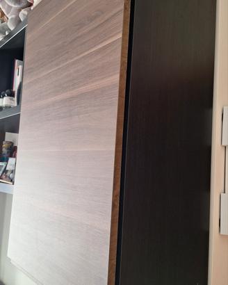 Mobile libreria sospeso IKEA BESTÅ – 50 €