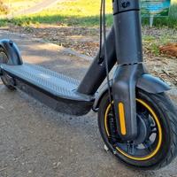 Monopattino Nineboot Max G30 65Km Auton. Motore V9