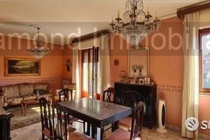 Appartamento con garage a Giarre centro