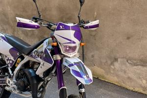Moto fantic 50 cabalero del dicembre 2014