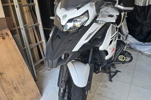 Moto Benelli TRK 502X