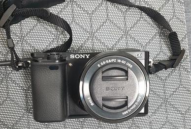 Sony a6000 + lente 16-50 mm sony