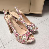 sandalo multicolor con tacco comodissimo 