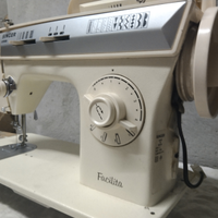Macchina da cucire singer