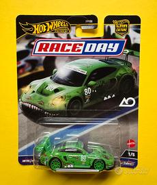 Hot Wheels Premium Porsche 911 GT3 R (992) "Rexy"