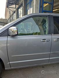 Porta anteriore sx nuda LANCIA VOYAGER del 2013