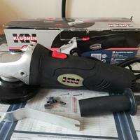 Smerigliatrice angolare