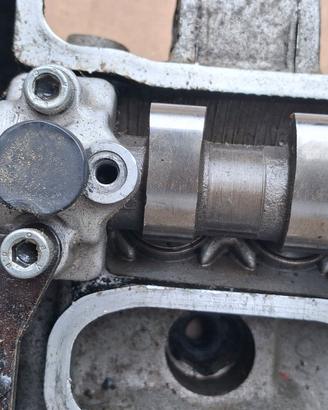 testata motore moto