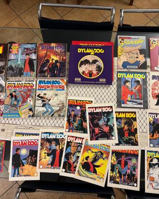 Dylan Dog – albi e altro materiale.