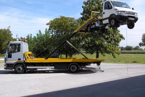 Carro attrezzi Iveco Eurocargo 100E19P pianale sca