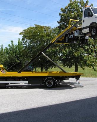 Carro attrezzi Iveco Eurocargo 100E19P pianale sca