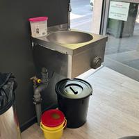 Lavandino acciaio inox