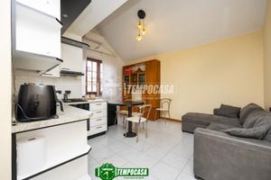 PRONTO DA VIVERE - APPARTAMENTO ALL'ULTIMO PIANO