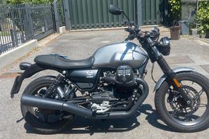 Guzzi v7 VI Stone - nuova 400 km