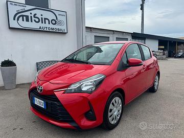 Toyota Yaris 1.0 72 CV 5 porte Cool