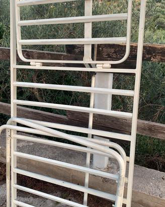 Rete letto per degenza malati