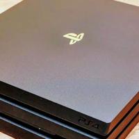 PlayStation 4 pro 1 TB 2 joypad + giochi