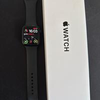 Apple Watch SE seconda generazione 44mm