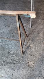 Cavalletti in ferro. 