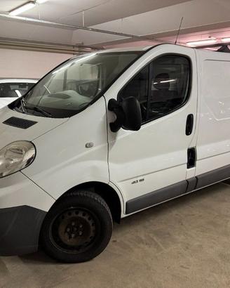 RENAULT Trafic T29 2.0 dCi/115 PC-TA Furgone DPF