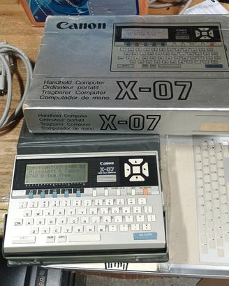 retrocomputer Canon  x-07