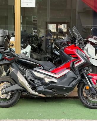 Honda X-ADV 750 tua soli 70€ al mese!