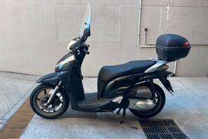 Honda sh 300