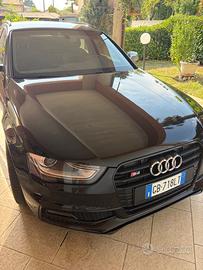 Audi S4  avant