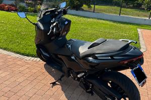 Yamaha TMAX 560 Tech Max