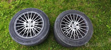 cerchi in lega con copertoni grande punto