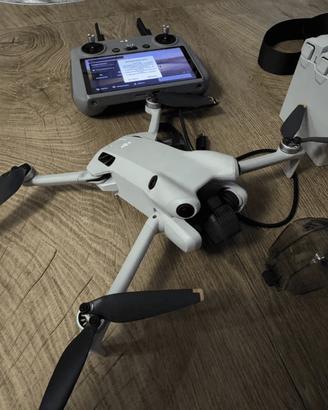 DJI Mini 4 Pro Fly More Combo Plus