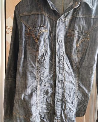 camicia Levis grigia  jeans per donna 