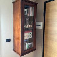 Vetrina di legno con mensole Le Fablier i ciliegi