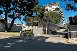 Posti auto ,moto ecc