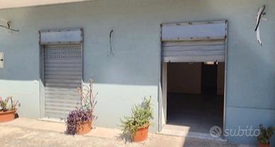 Negozio ad Arzano via Napoli