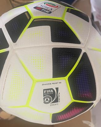 Pallone calcio Nike Ordem Official Match Ball