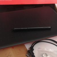Tavoletta grafica One by WACOM Con Penna