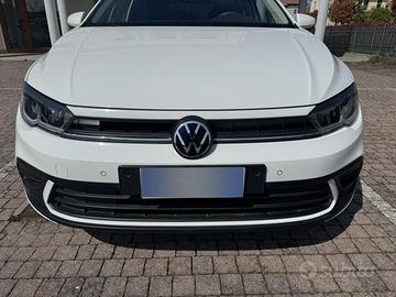 Volkswagen Polo VI 1.0 MPI 80CV