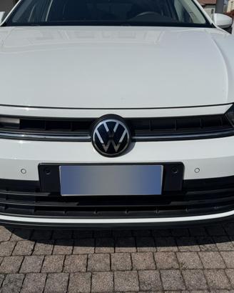 Volkswagen Polo VI 1.0 MPI 80CV