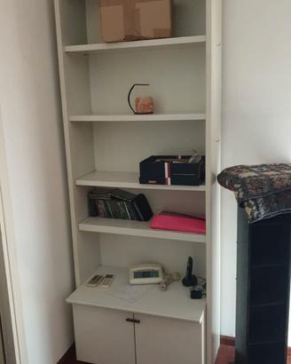 LIBRERIA BIANCA CON CASSETTONE