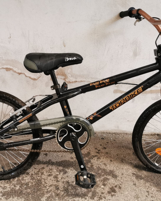 BMX Top Bike bronzo e nero