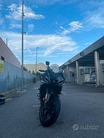 Yamaha yzf r125
